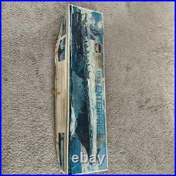 USS ENTERPRISE LIFE-LIKE Hobby Kits B243 (1972) Model Vintage Aircraft Carrier