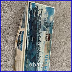 USS ENTERPRISE LIFE-LIKE Hobby Kits B243 (1972) Model Vintage Aircraft Carrier
