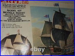 Vintage ERTL IMAI GOLDEN HIND Kit 8064 1/70 Scale Full Masted Sailing Ship Model